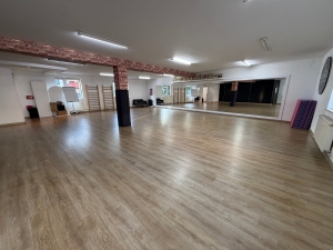 - SALA DUŻA -