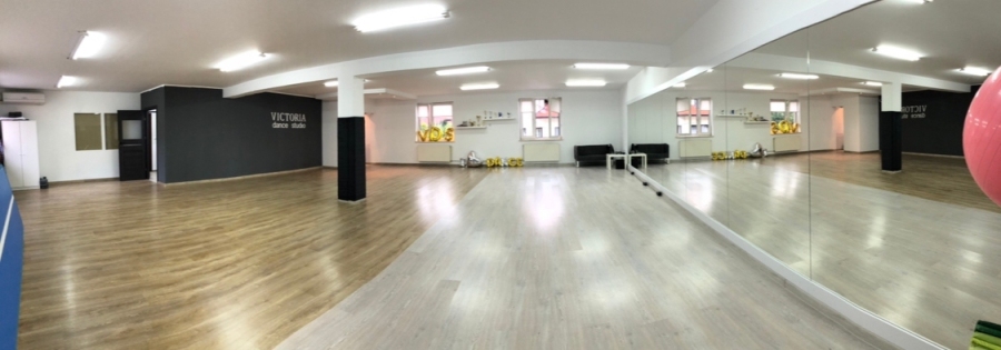 - SALA DUŻA -